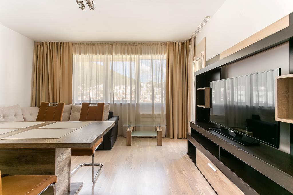 Primus Apartments Impera Budva Extérieur photo
