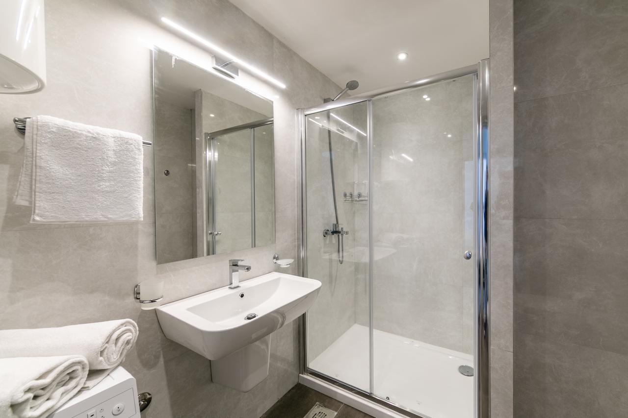Primus Apartments Impera Budva Extérieur photo