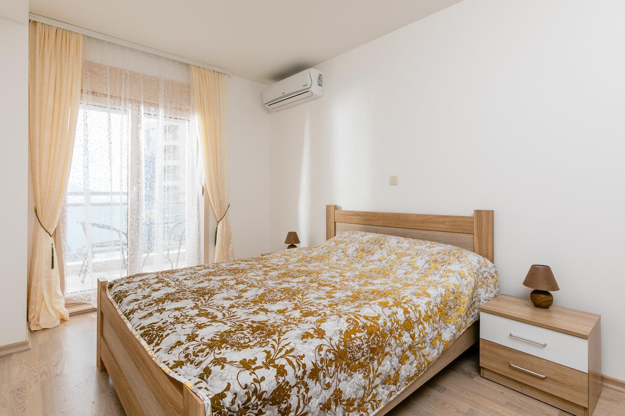 Primus Apartments Impera Budva Extérieur photo